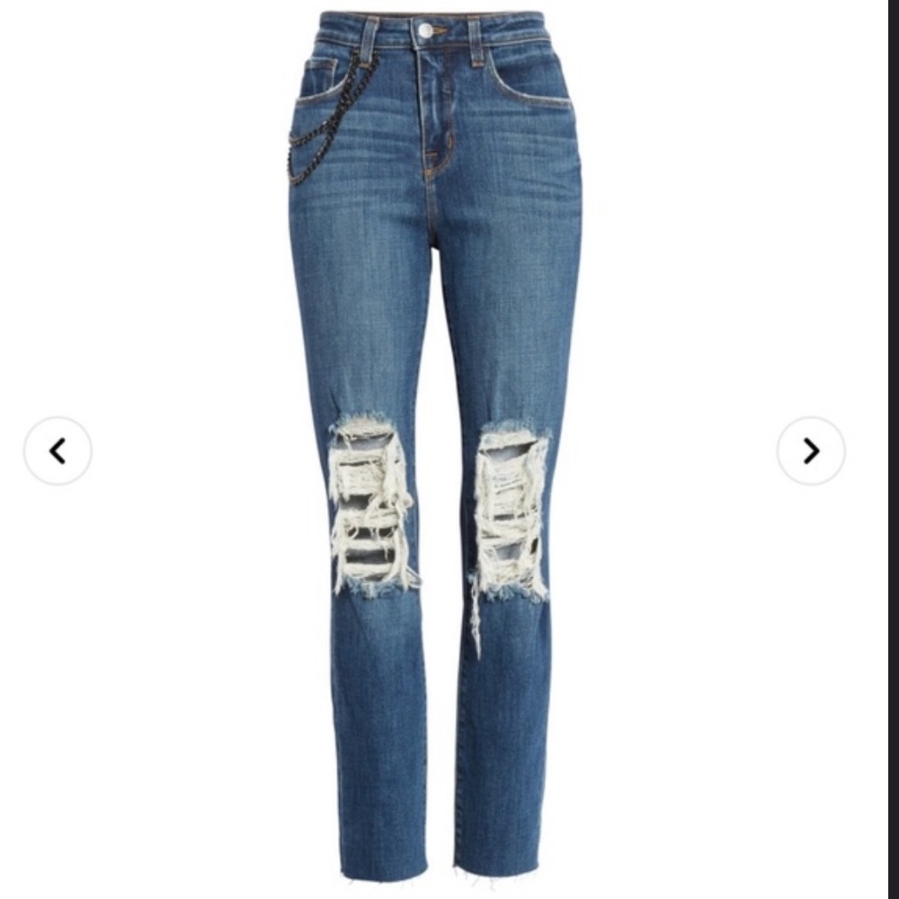 L’AGENCE distressed Jeans with chain